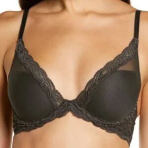NEW NATORI Feathers black bra!
